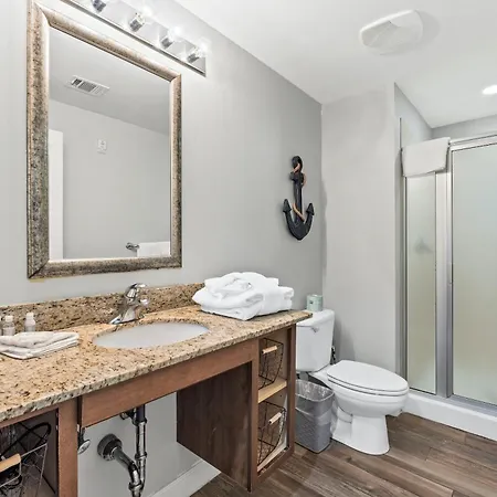 Splash Beach Resort By Panhandle Getaways Panama City Beach Room photo