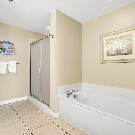Splash Beach Resort By Panhandle Getaways Panama City Beach Room photo