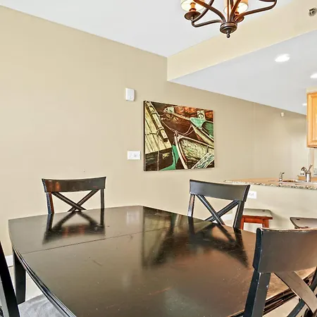 Splash Beach Resort By Panhandle Getaways Panama City Beach Room photo